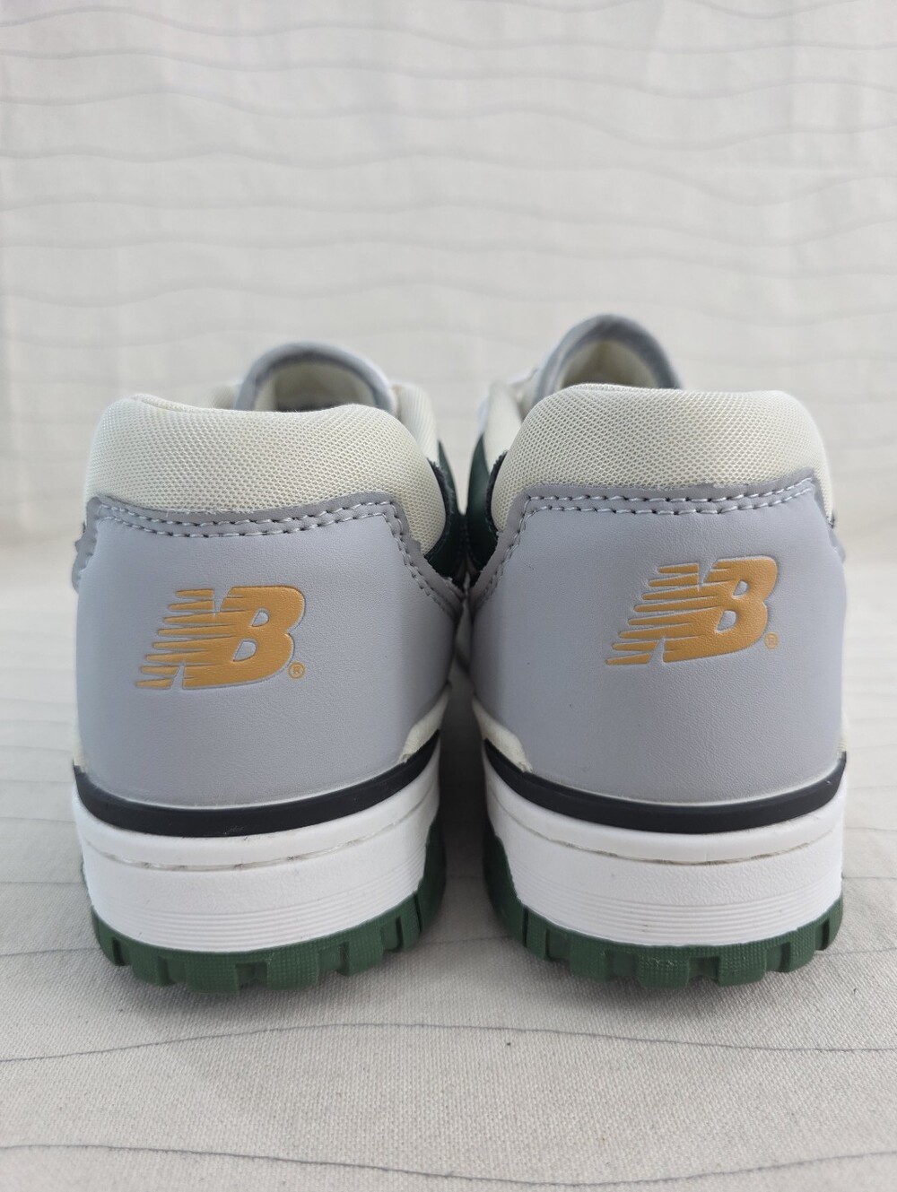 New Balance Mens 550 Nightwatch Pine Green/White Retro Sneakers BB550PWC Sz 10D - Picture 5 of 13